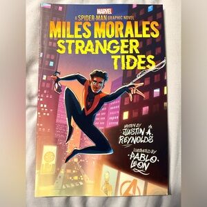 Spider-Man Marvel Graphic Novel: Miles Morales Stranger Tides